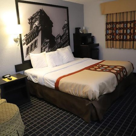 Super 8 By Wyndham Richmond Airport Va Hotel Sandston Exterior photo